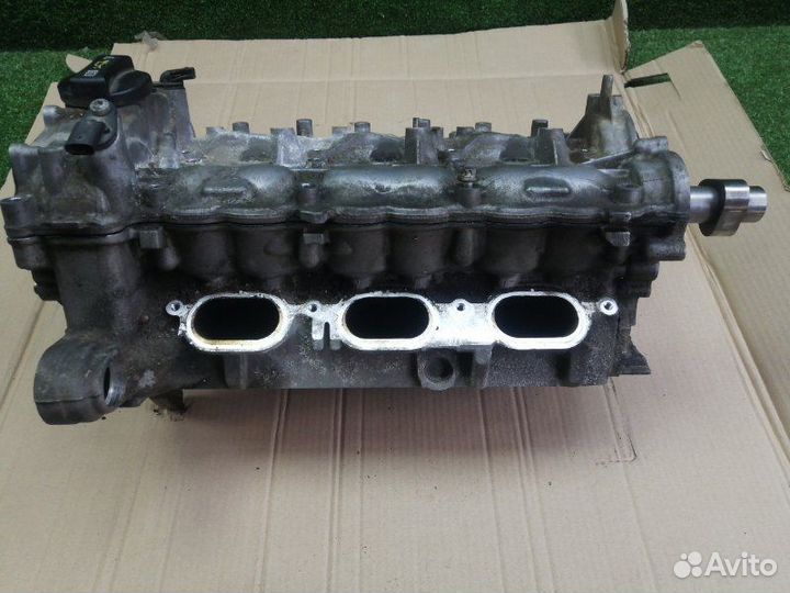 Головка блока цилиндров правая Mercedes Glk