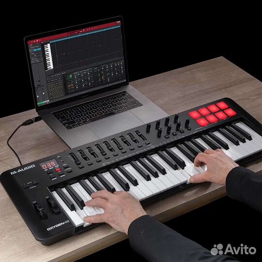 Миди клавиатура M-audio oxygen 49