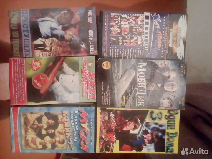 Видеокассеты с фильмами и видеоклипами 22 штуки