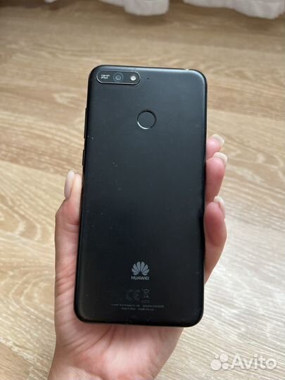 Телефон Huawei