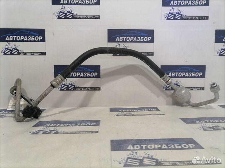 Трубка кондиционера Toyota Harrier 1