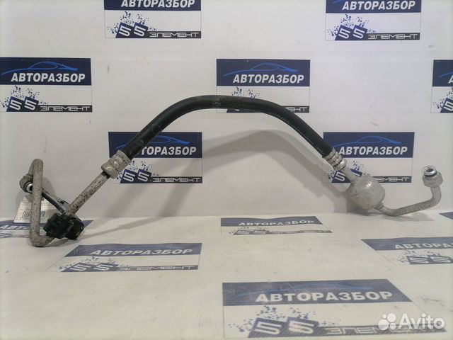 Трубка кондиционера Toyota Harrier 1