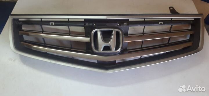 Решётка радиатора Honda Accord