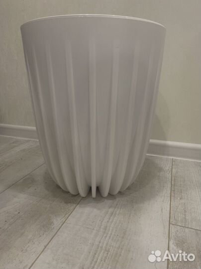 Подставка под цветы дерево