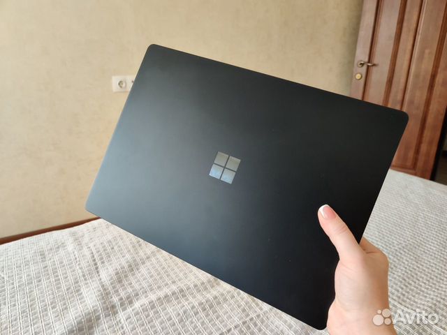 Microsoft Surface Laptop 2 i5 8/256 gb объявление продам