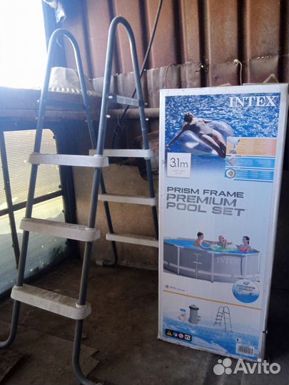 Каркасный бассейн intex бу