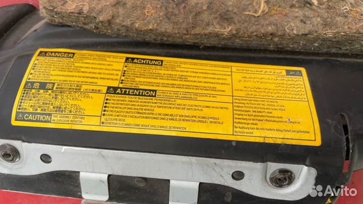 Подушка безопасности боковая правая Toyota Celsior