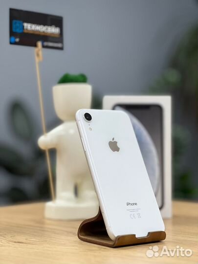 iPhone Xr, 64 ГБ