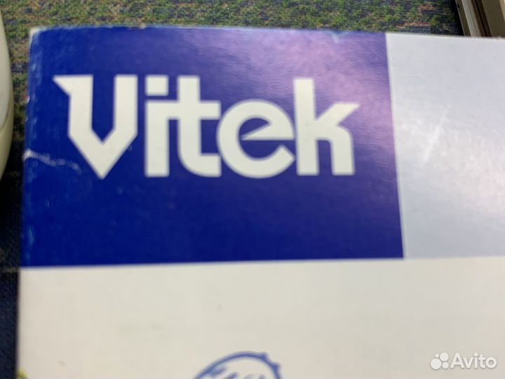 Чайник-термопот Vitek VT-1186 SR