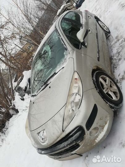 Кузов Пежо 207