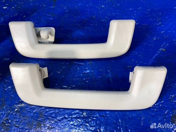 Ручка потолка Volvo S90 II 2.0 B4204T20 2017