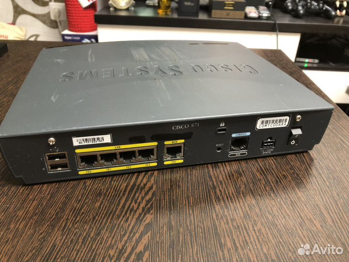 Маршрутизатор Cisco 800 series