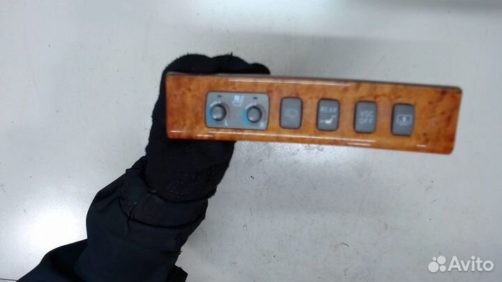 Кнопка обогрева стекла Lexus LS430 UCF30, 2001