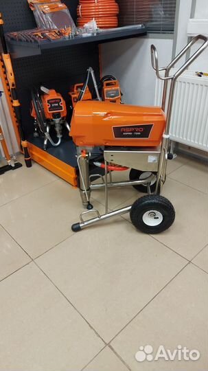 Шпаклевочный и окрасочный аппарат