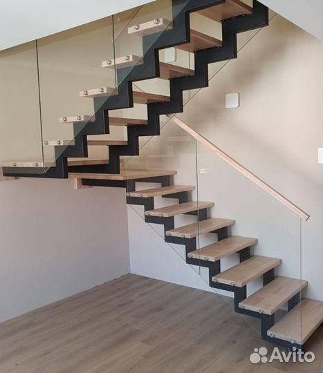 Лестница металлическая на 2 этаж