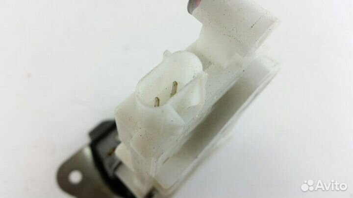 Замок багажника Mitsubishi Outlander CW5W 2010