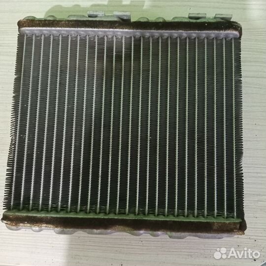 Радиатор печки Nissan Cube AZ10