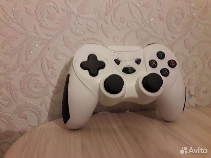 Беспроводной геймпад для телефона