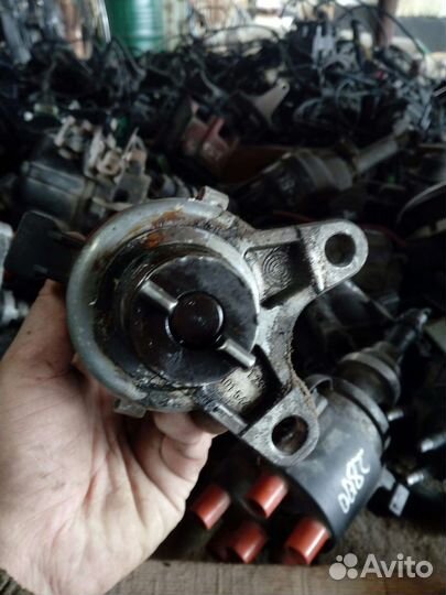 Трамблер toyota carina e 1.6