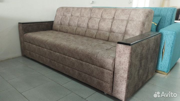 Диван стёганный