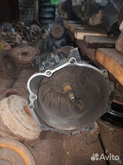 МКПП с раздаткой Киа Соренто 1 бензин 2.4