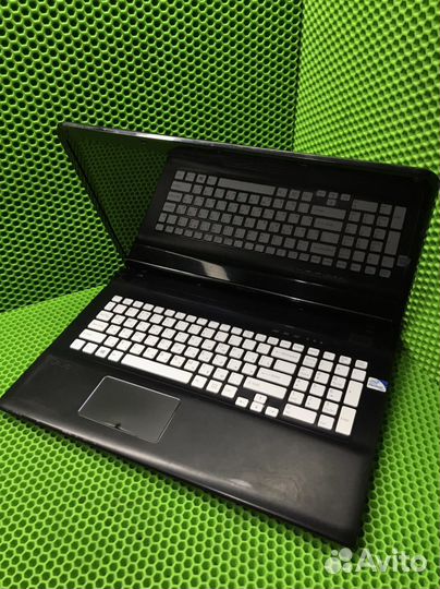 Ноутбук sony vaio (30028)