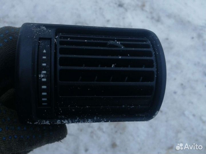 Воздуховод торпедо левый ауди а4б5