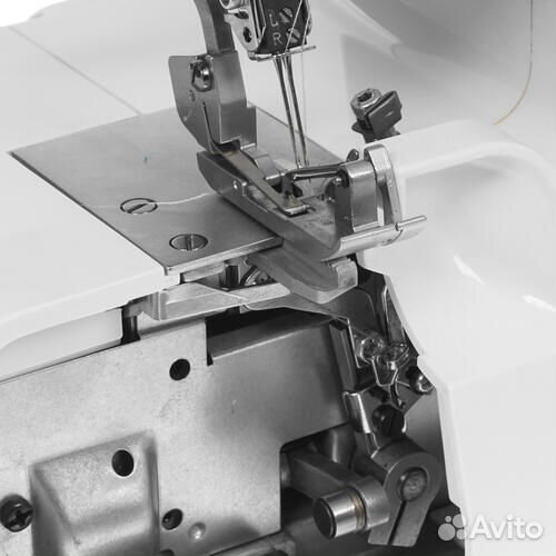 Оверлок chayka newwave007