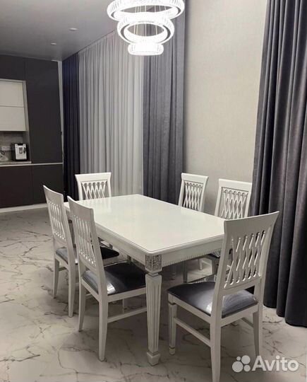 Кухонный стол. Доставка по всей России