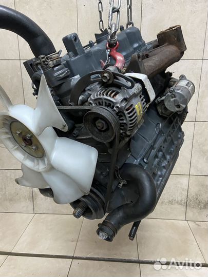 Двигатель японский дизельный kubota V2203 C4098