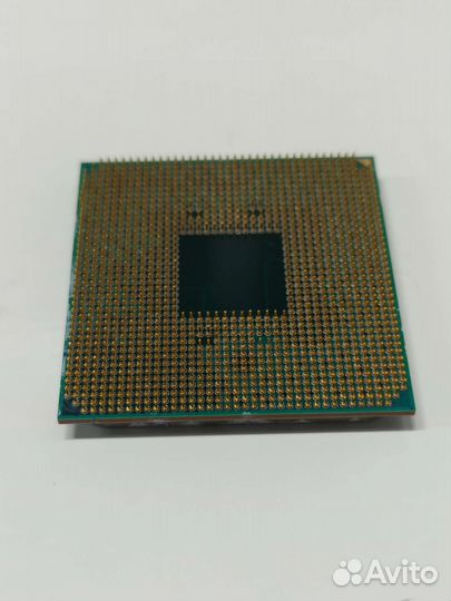 Процессор Ryzen 3 3200G