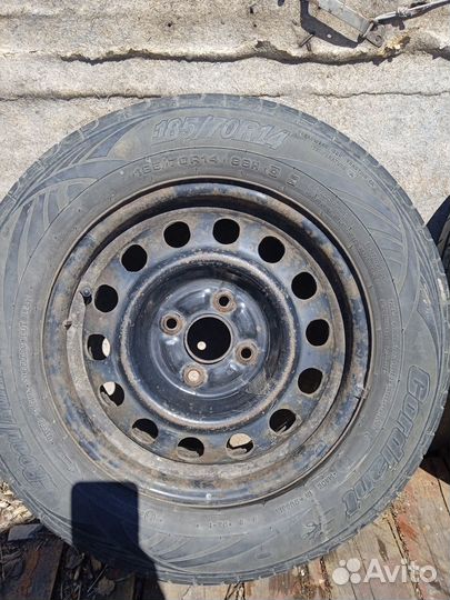 Продам колеса r14