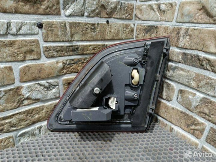 Фонарь задний внутренний левый Mercedes-Benz GLE