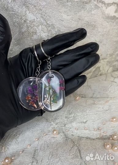 Брелки из эпоксидной смолы