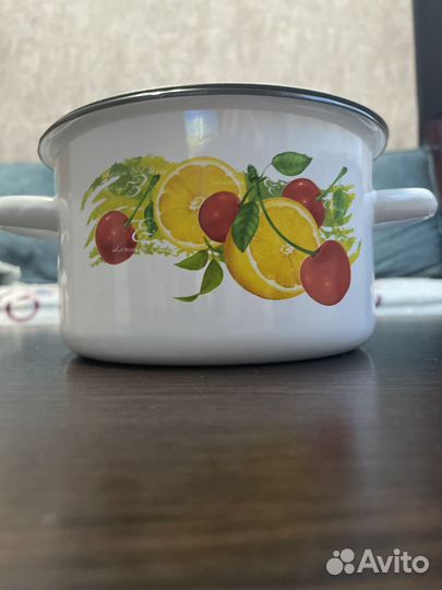 Кастрюля эмалированная 1,5 л