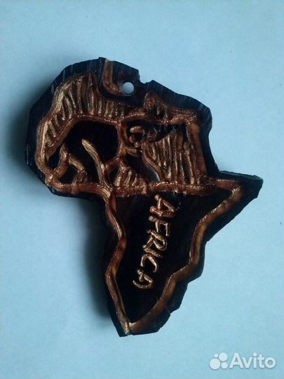 Сувениры из дерева и камня