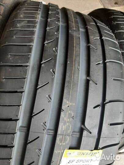 Dunlop SP Sport Maxx 050+ 285/35 R21 и 325/30 R21 108Y