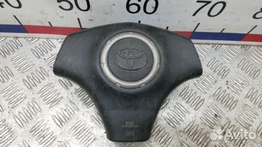 Подушка безопасности водителя toyota RAV 4 ZCA2 (H