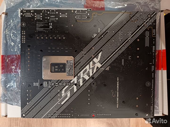 Материнская плата asus ROG strix B660-A gaming wif