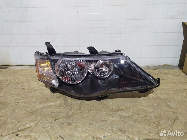 Фара правая черная-матовая outlander XL 2007-2010