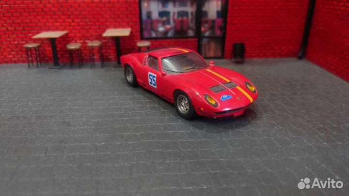 Lamborghini miura 1:43