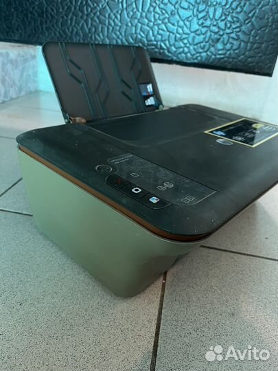 Принтер HP deskjet 2050A