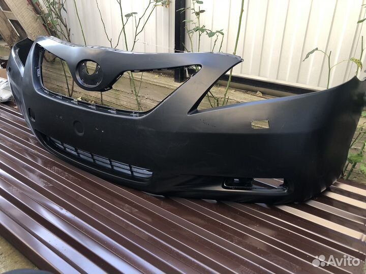 Передний бампер Toyota camry V40