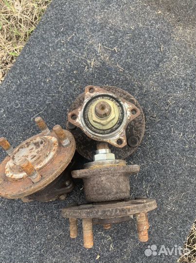 Ступица передняя Mitsubishi Galant 8 USA