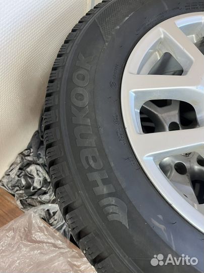 R16 Hankook Winter I'Cept RS W442 215/65, PCD 5x114.3 DIA 66.1