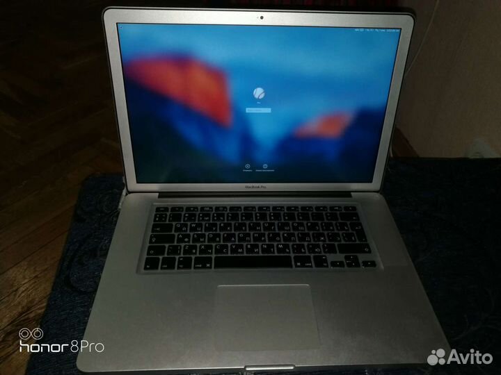Apple MacBook Pro 16 2012