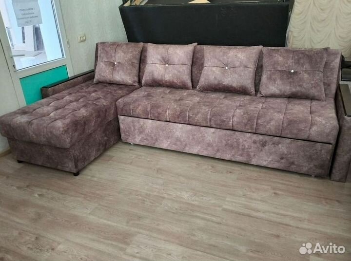 Угловые диваны в наличии не б/у
