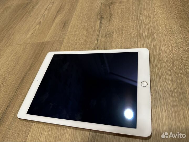 iPad Air 2 16gb Wi-Fi как новый