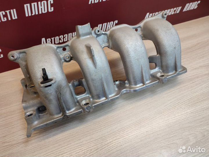 Впускной коллектор Renault Duster