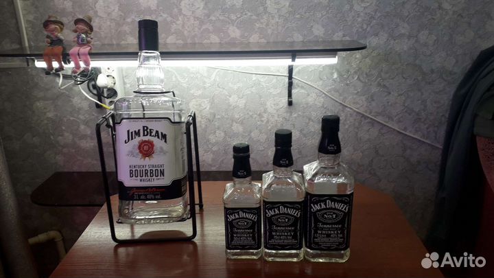 Бутылки от виски